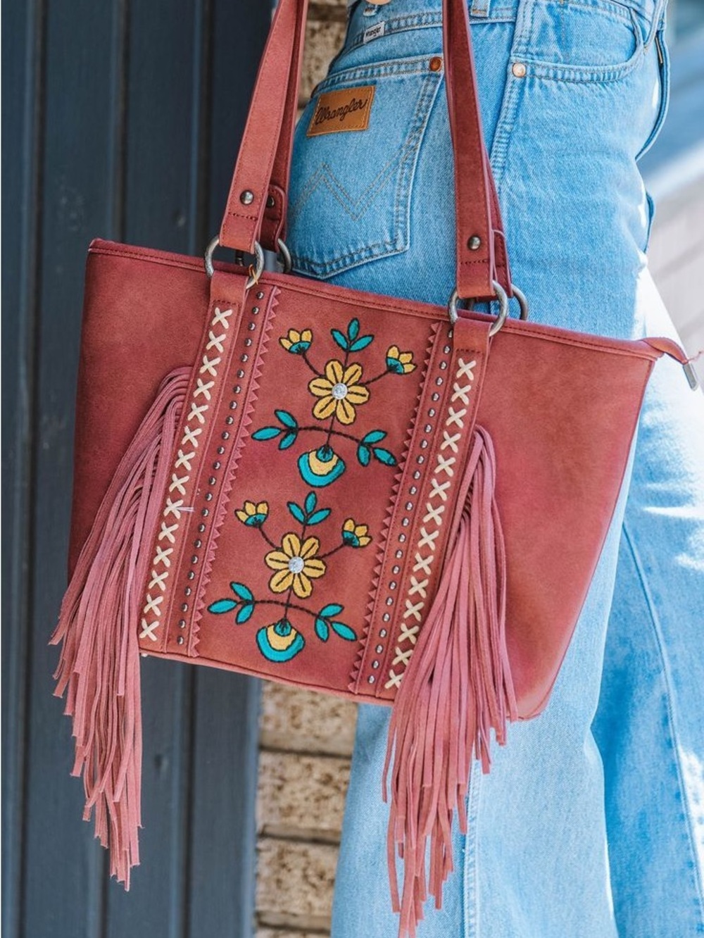 Wrangler by Montana West Concealed Carry Western Fringe Purse